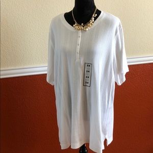 Henley Tee NWT